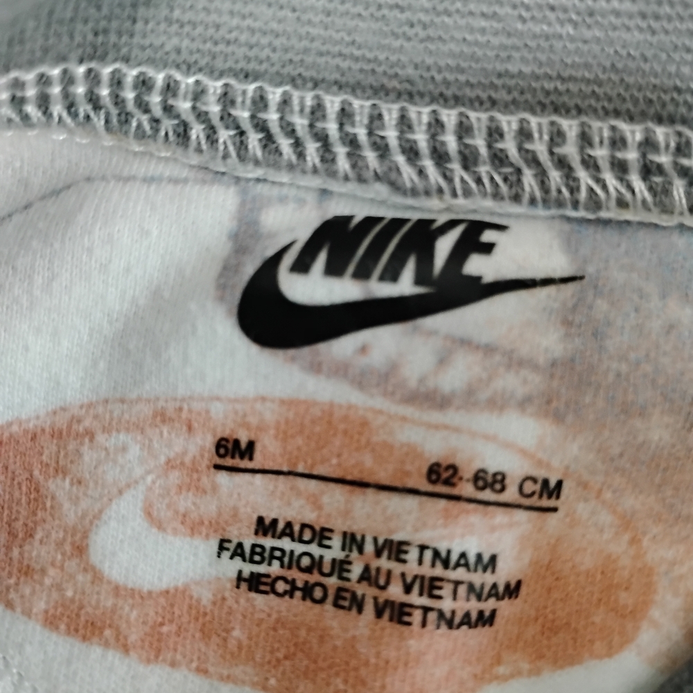 Nike Pastel Easter Sleeper - Picture 2 of 3